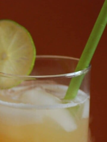 Antigua rum punch