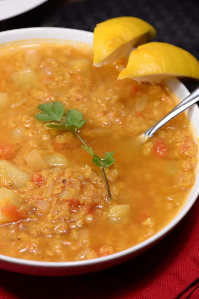 Kuwait red lentil soup