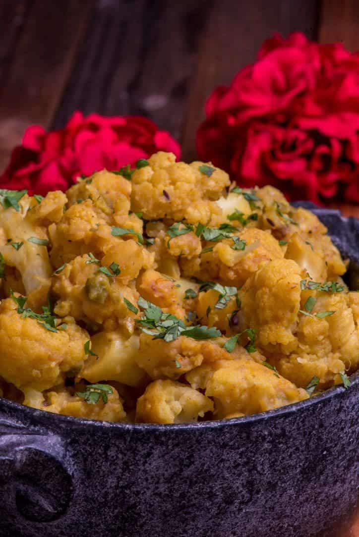 Nepali Cauliflower and Potato Curry (Cauli Aloo) International Cuisine