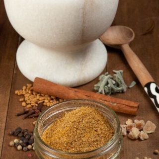 The ingredients that make up the spice blend Xawaash